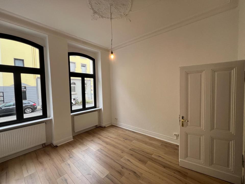 Thumbnail-Bezugsfreie Altbauwohnung mit Garten im Bonner Zentrum