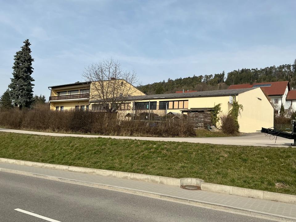 Thumbnail-Wohn- und Gewerbeimmobilie in GREDING (nicht mehr reserviert)