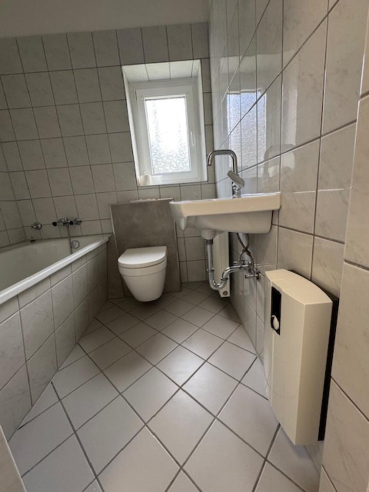 Thumbnail-Renovierte wunderschöne Wohnung auf 2 Ebenen in Essen-Steele