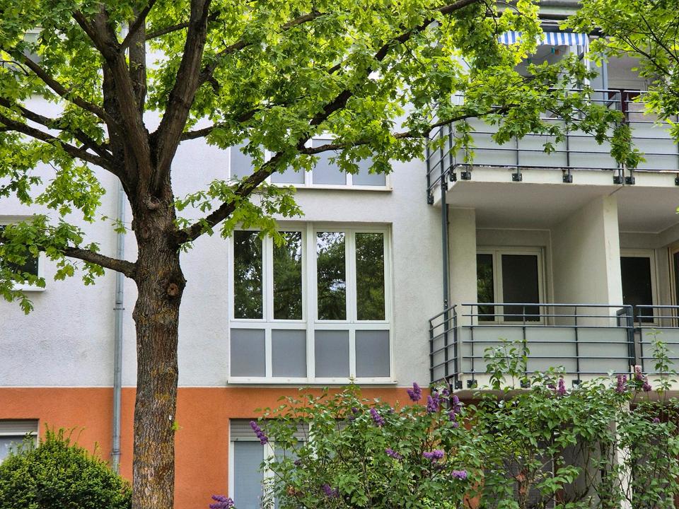 Thumbnail-möblierte 1,5 Raumwohnung mit Balkon und Stellplatz