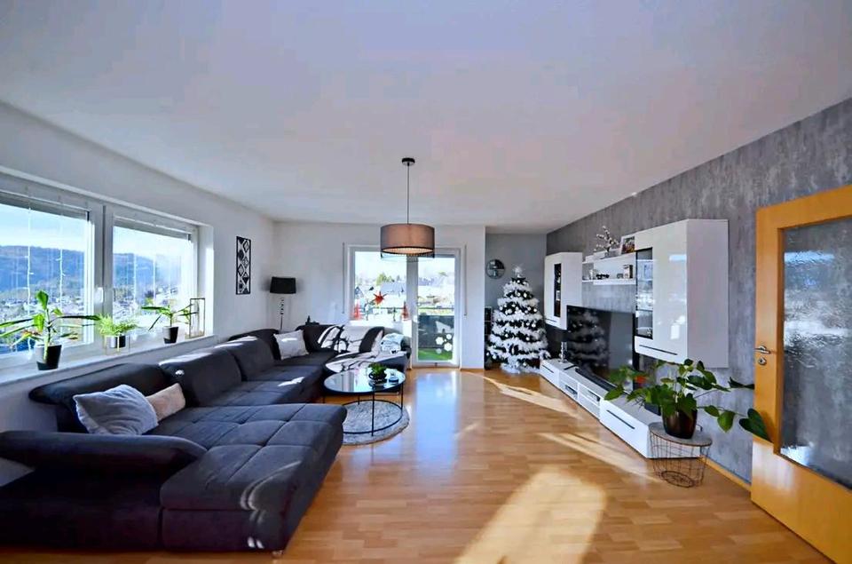 Thumbnail-Großzügige, Familienfreundliche 3ZKB Wohnung in Melsbach