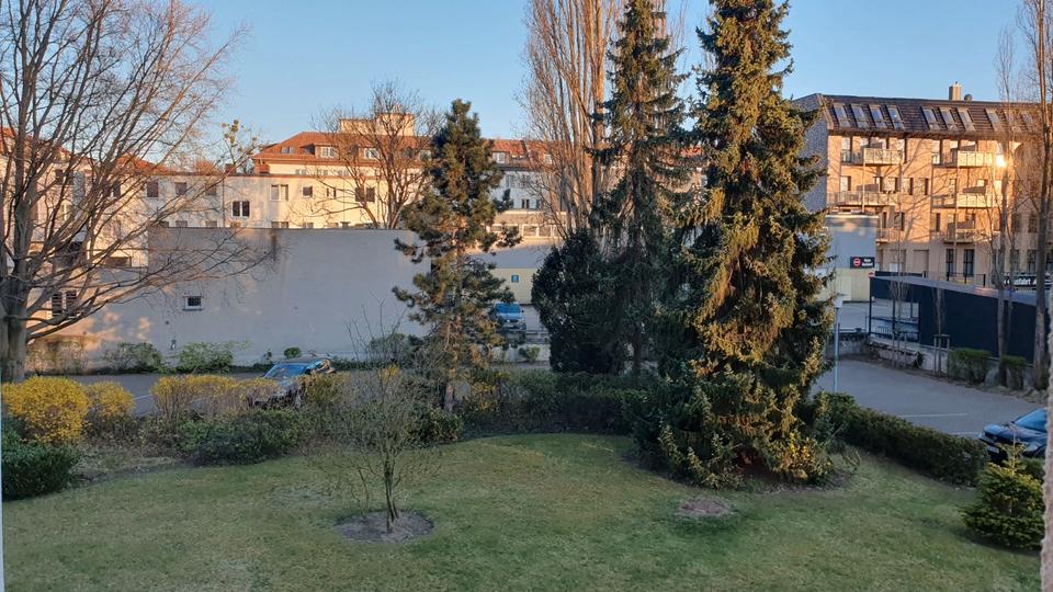 Thumbnail-2Zimmer Berlin Steglitz 1.OG Balkon EBK Bad 54m² frei privat