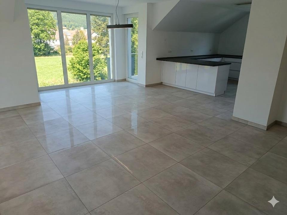 Thumbnail-4,5 Zimmer Wohnung in Pfaffenhofen zu vermieten