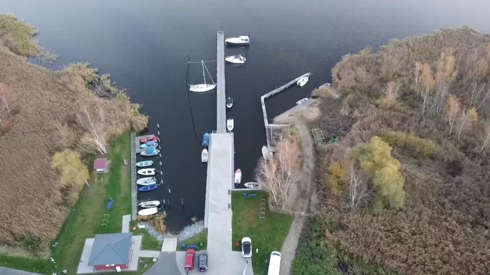 Thumbnail-Angelurlaub direkt am Wasser | Slipstelle 20 Sek |