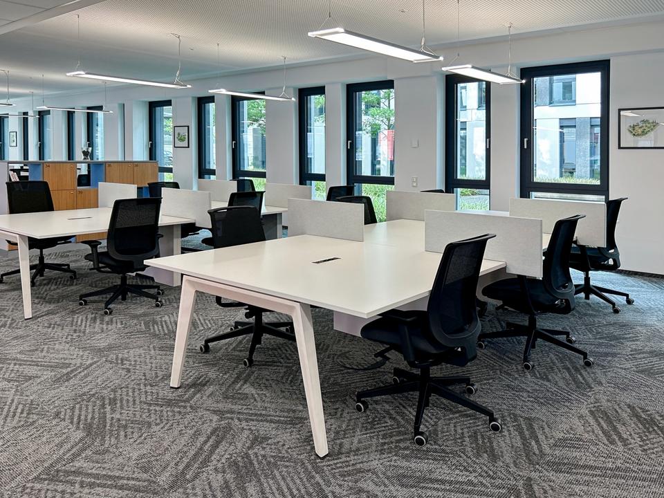 Thumbnail-Coworking-Bereich in HQ HangarOne