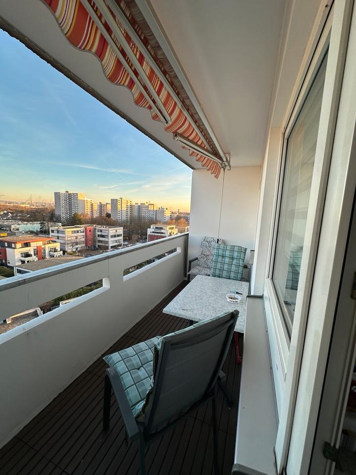 Thumbnail-Top Etage mit großem Balkon: ruhige Lage inkl. Küche