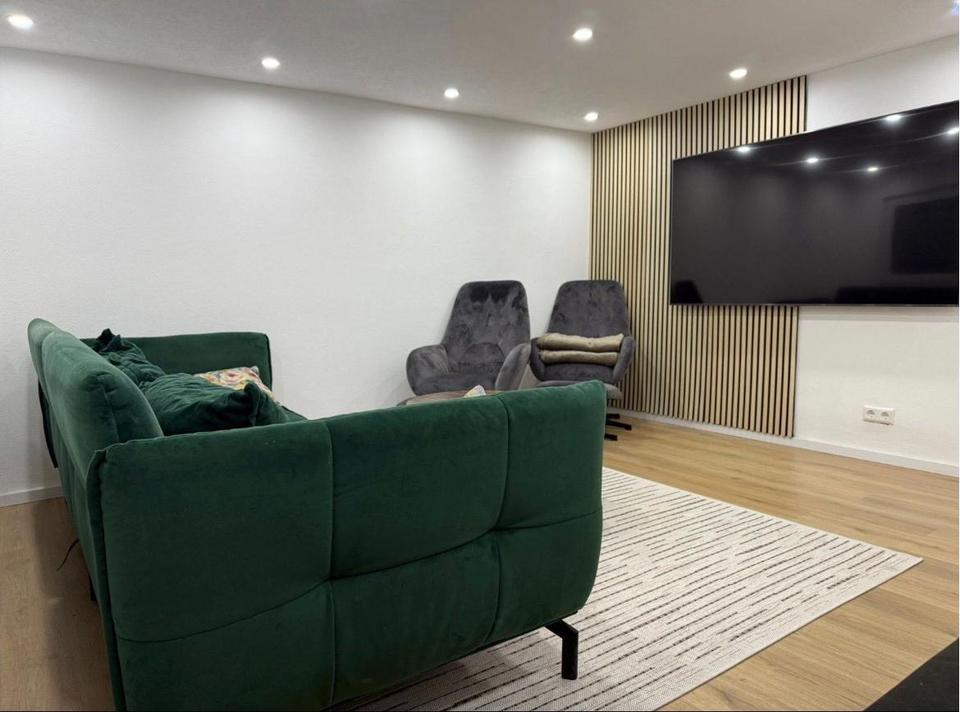 Thumbnail-freistehende EFH mit ELW. 227m2 Wohnfläche