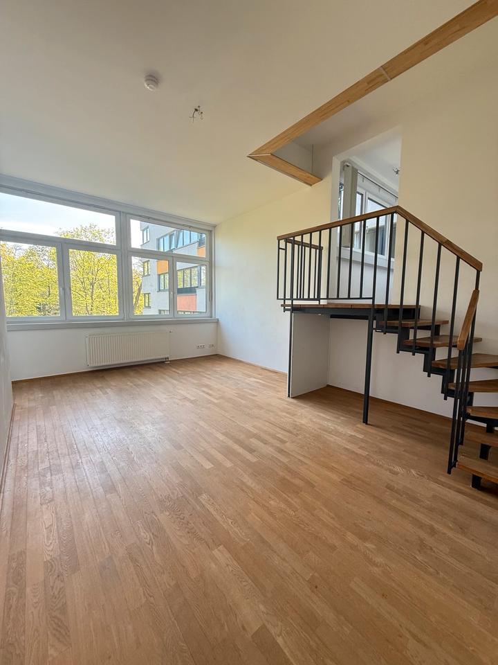 Thumbnail-Moderne 3,5-Zimmer-Wohnung in Frankfurt am Main