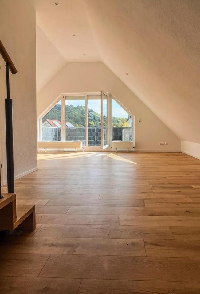 Thumbnail-Stilvoll wohnen in Neckarsulm Neuberg - moderne 4 Zimmer Wohnung