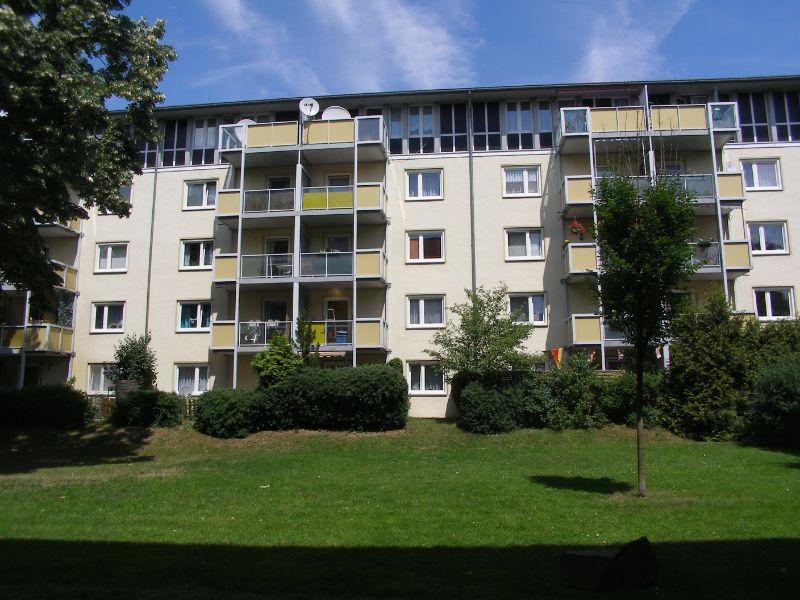 Thumbnail-4710693 Geräumige 2-Zimmer-Wohnung in Düsseldorf-Mörsenbroich