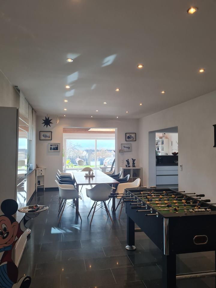 Thumbnail-Großes EFH mit Garten & Pool in Aßlar-Werdorf