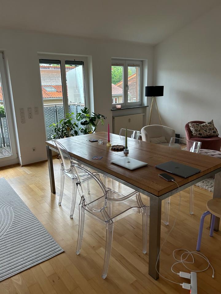 Thumbnail-Sonnige, grosse Wohnung zur Untermiete 1.06-15.08