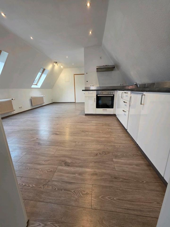 Thumbnail-Schöne Wohnung mit Küche und Stellplatz