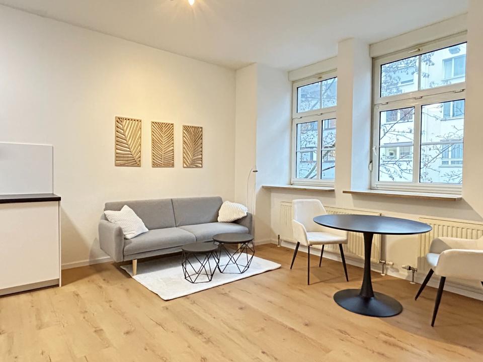 Thumbnail-Möblierte 2 Zi. Wohnung, zentrale Lage, Nürnberg