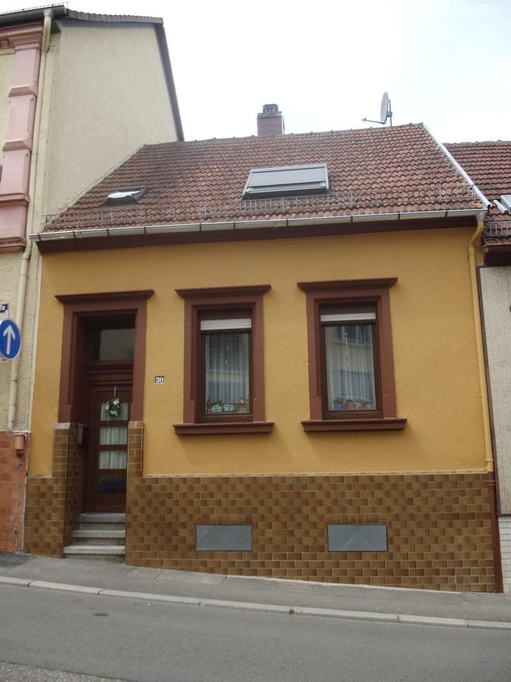 Thumbnail-Gepflegtes Reihenhäuschen in Pirmasens. Provisionfrei!