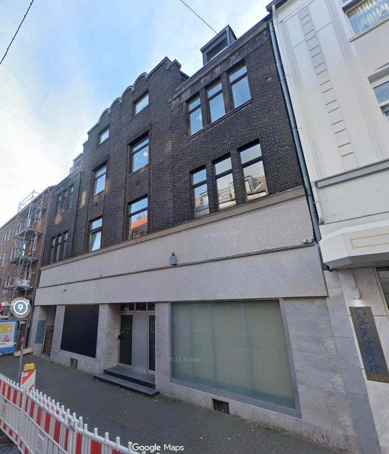 Thumbnail-Mehrfamilienhaus mit Gewerbe