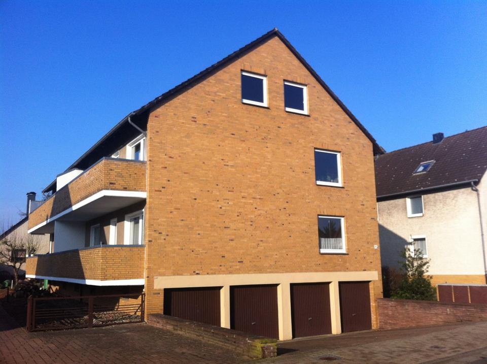 Thumbnail-Gemütliche 2-Zimmer-DG-Wohnung in ruhiger Lage zur Miete