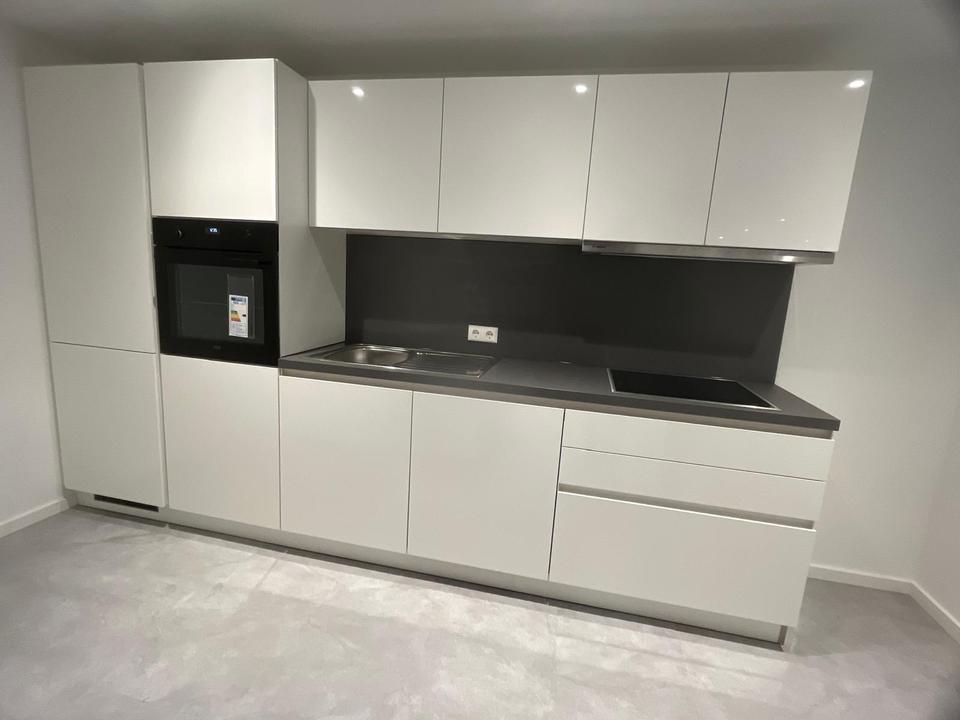 Thumbnail-Moderne kernsanierte 2-Zimmer-Souterrainwohnung !!Erstbezug!!