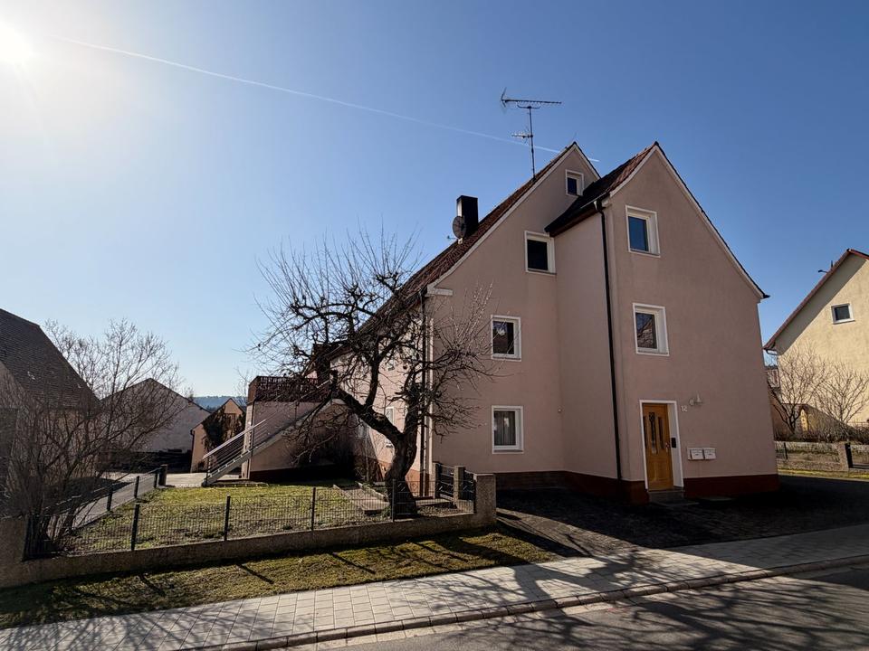 Thumbnail-Helle 4-Zimmer-EG-Wohnung mit Garten – Erstbezug nach Renovierung