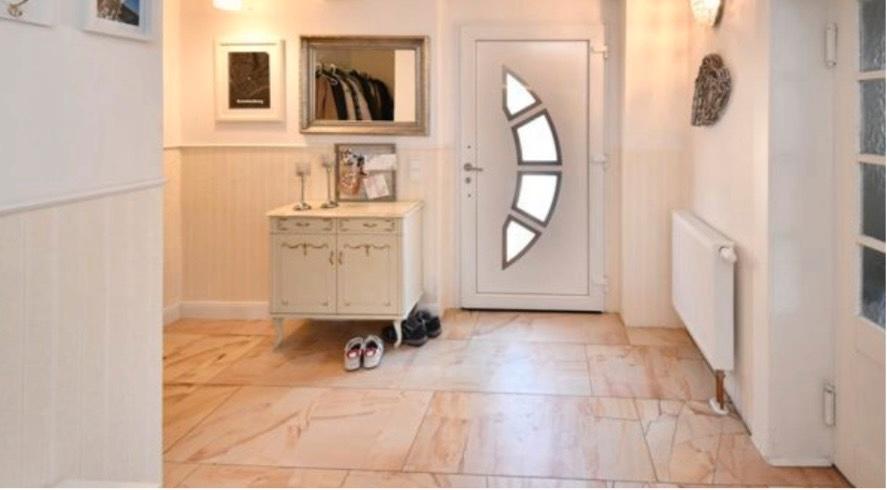 Thumbnail-Großzügiges Reihenendhaus ohne Provision