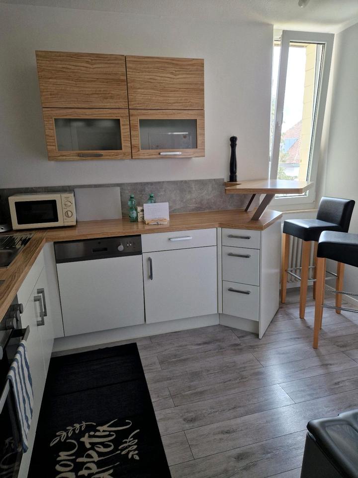 Thumbnail-2 ZKB Balkon im Zentrum Homburg, komplett möbliert