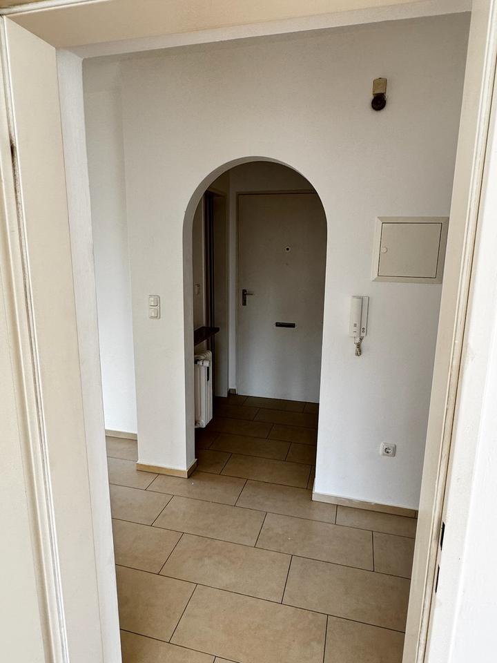 Thumbnail-Helle möblierte 2 Zimmerwohnung in Laim
