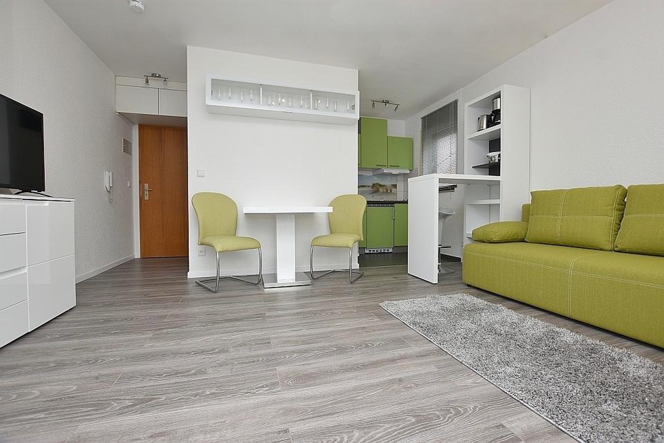 Thumbnail-Schöne, möblierte 1-Zimmer Wohnung (22m²) in Ditzingen-Hirschland