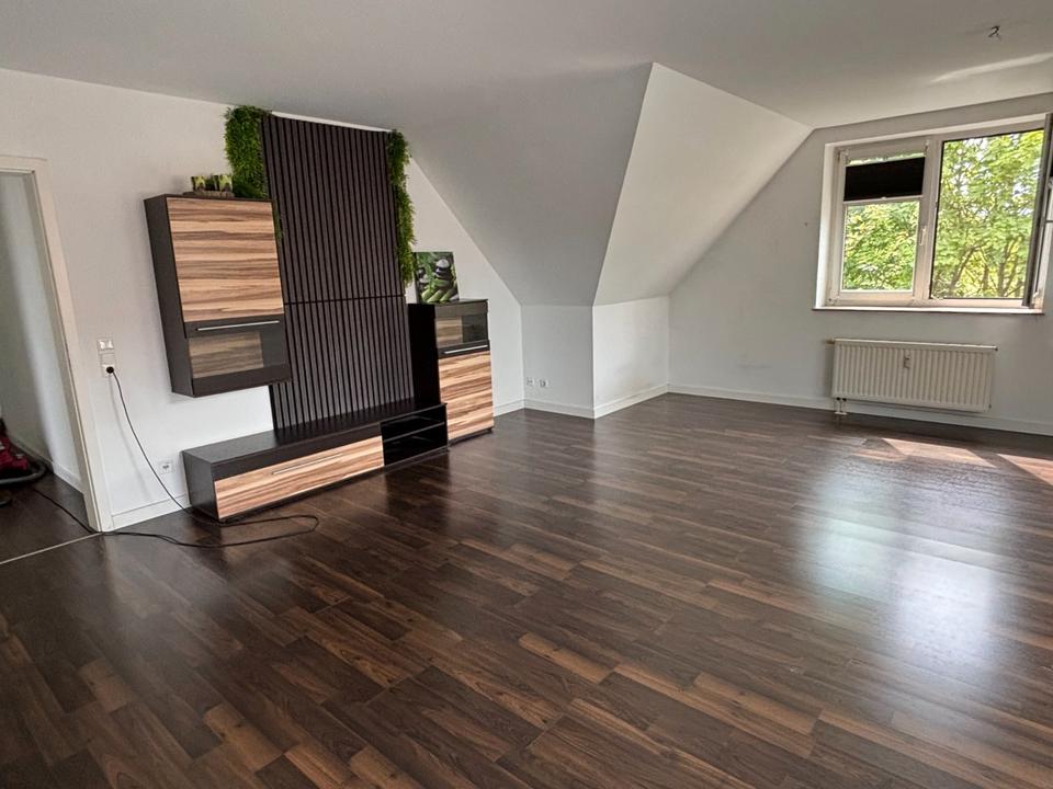 Thumbnail-Gemütliche Dachgeschosswohnung Am Nottefließ