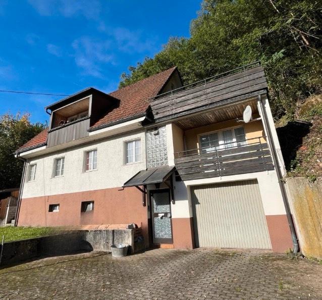 Thumbnail-6 Zimmer Einfamilienhaus mit Garage in Zell-Atzenbach