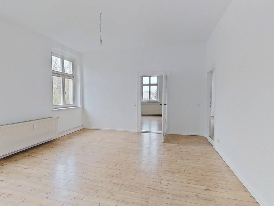 Thumbnail-Modernisierte und weitläufige 5-Zimmer-Altbauwohnung mit modernem Wannenbad