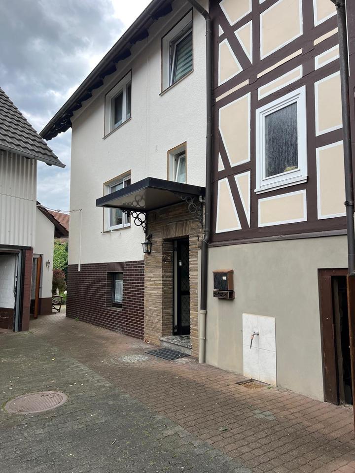 Thumbnail-Großzügiges Einfamilienhaus mit traumhaftem Garten zu vermieten