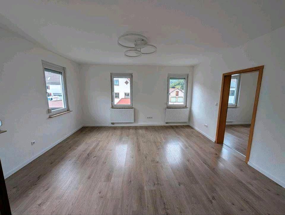 Thumbnail-Etagenwohnung 147qm, 7 Zimmer - Erstbezug nach Renovierung