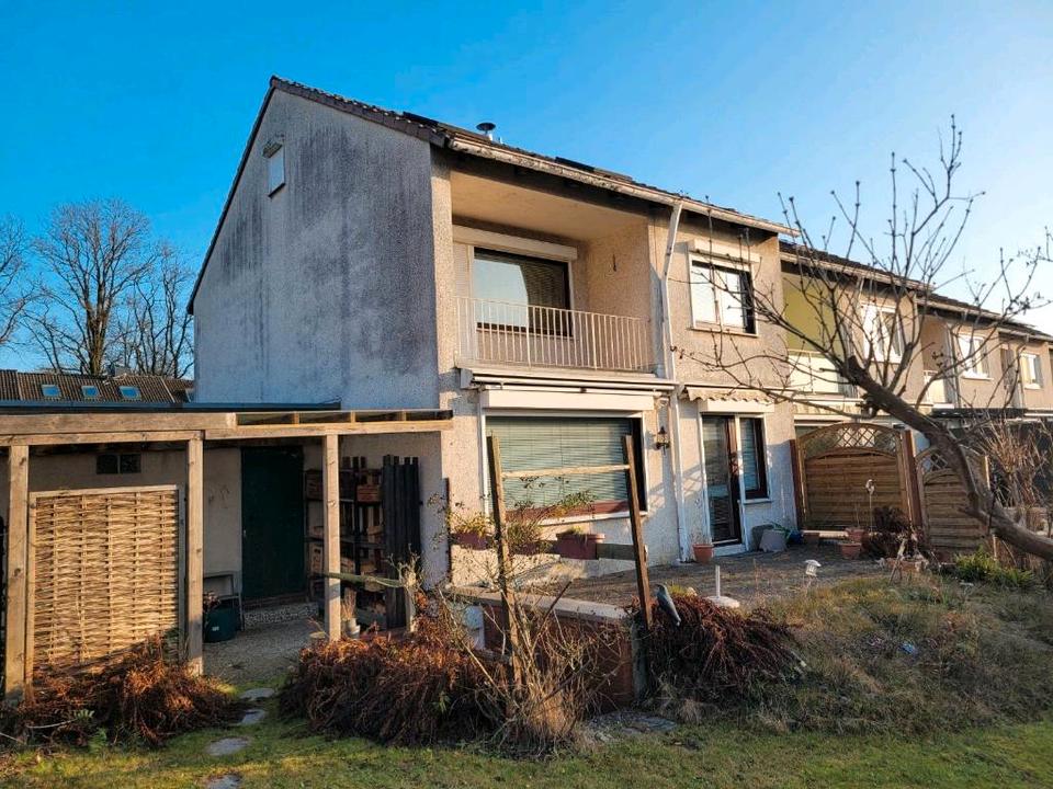 Thumbnail-Reihenendhaus mit Doppelgarage