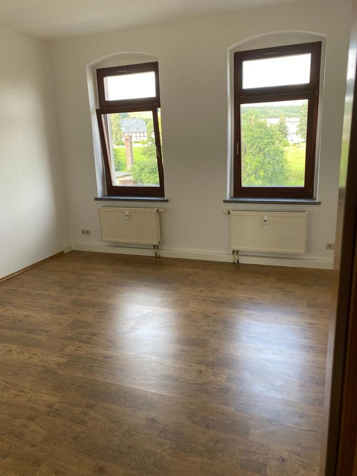 Thumbnail-schöne helle 2-Zimmer Wohnung 51 m² in zentraler Lage 09224 Grüna