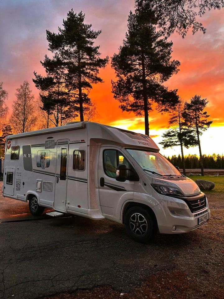 Thumbnail-Wohnmobil (Automatik) mieten mit Hund an der Nordsee