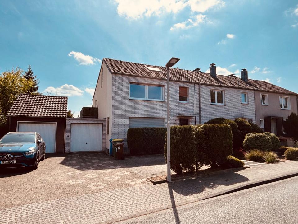 Thumbnail-+++Mehrgenerationenhaus in Oberhausen mit großen Garten+++