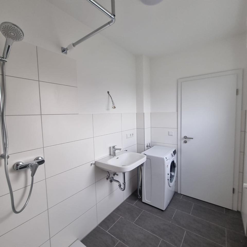 Thumbnail-2-Zi.-Whg. (Einliegerwohnung) NUR AN WOCHENENDPENDLER!!