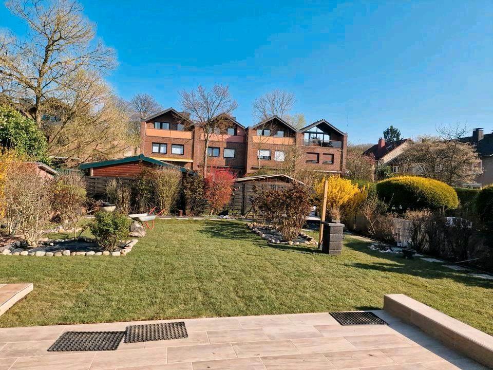 Thumbnail-neusanierte 4Zi.-Wohnung mit großem Garten