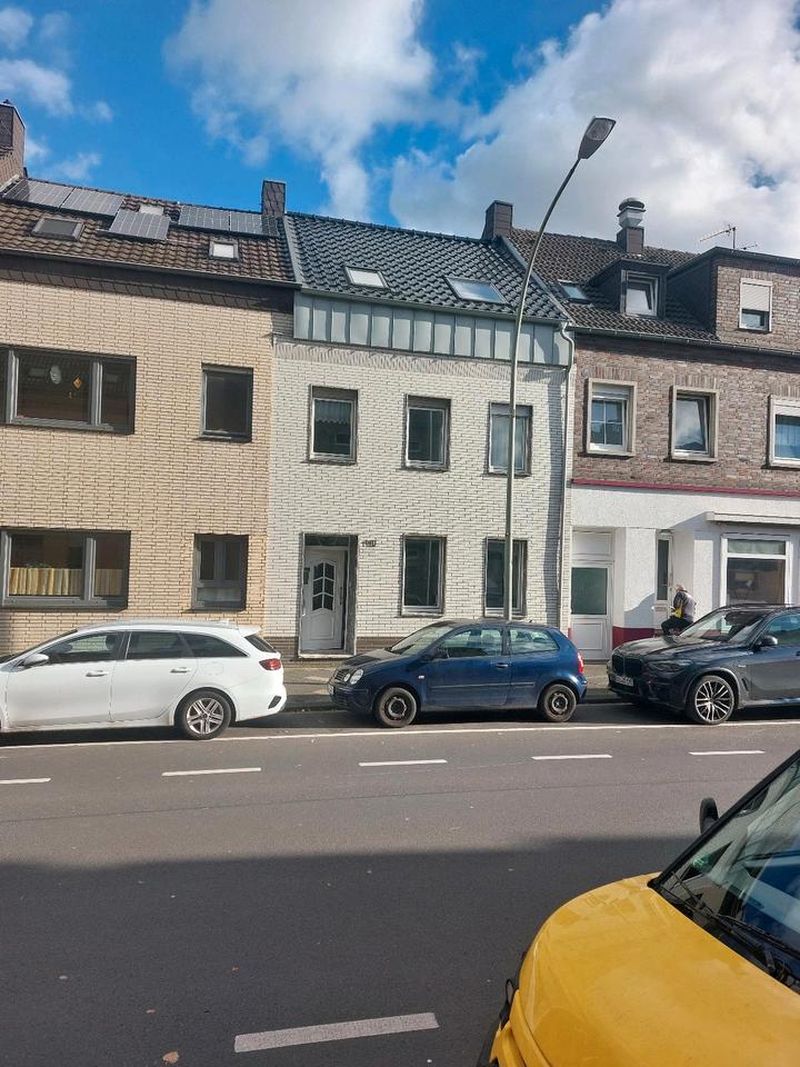 Thumbnail-Kapitalanlage. Zweifamilienhaus als Monteur-Hostel von PRIVAT.