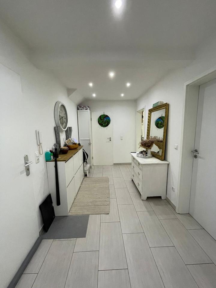 Thumbnail-3-Zimmer DG Wohnung in Gießen Stadtmitte. Saniert !