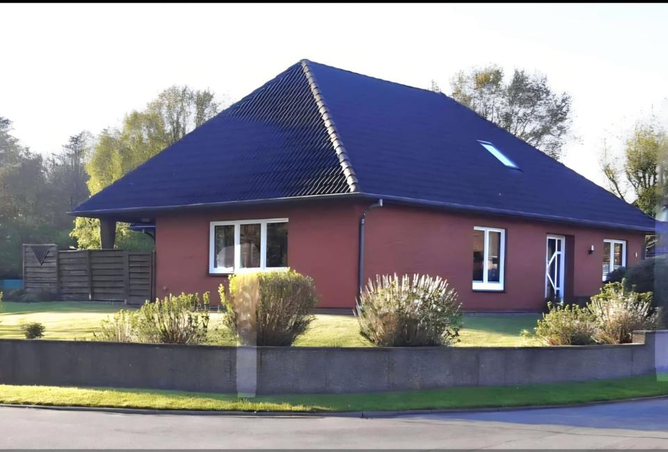 Thumbnail-Einfamilienhaus in Stedesand