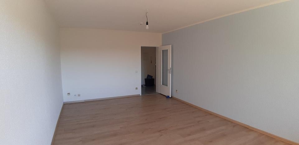 Thumbnail-Helle 2-Zimmer Wohnung mit Balkon im 3. OG in Nußloch