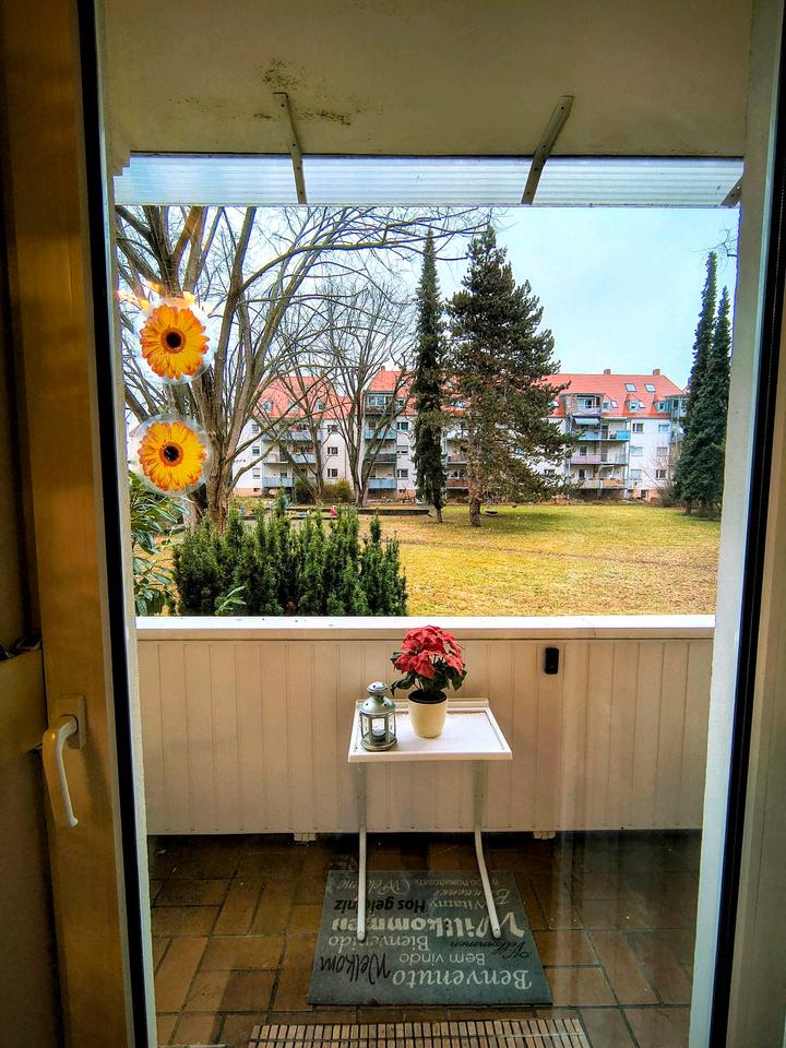 Thumbnail-Geräumige, gepflegte 3-Zimmer-Wohnung mit Garte und Garage