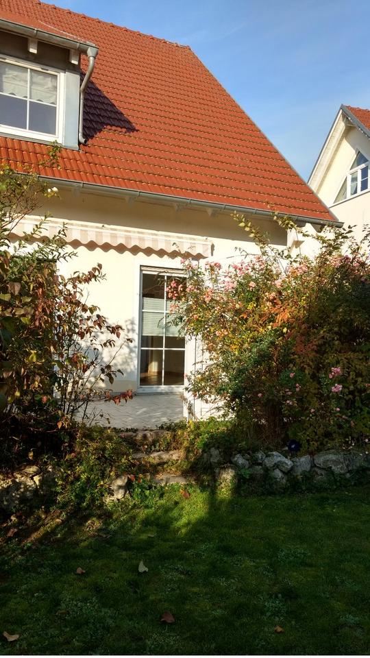 Thumbnail-Doppelhaushälfte in ruhiger Lage