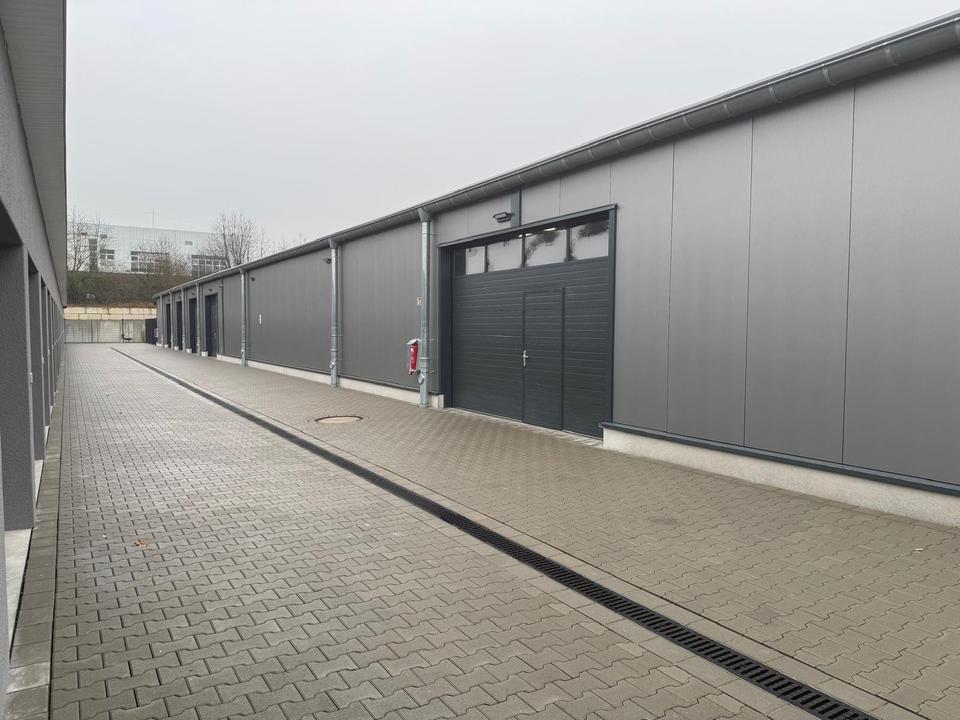 Thumbnail-LAGERHALLE ZUR MIETE – 272 M²