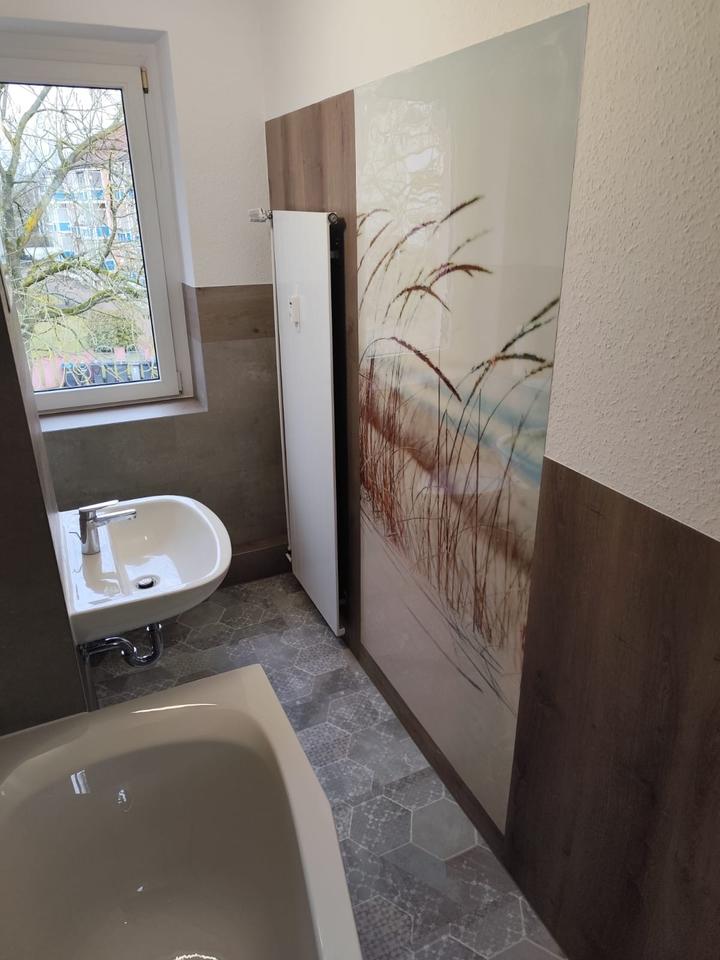 Thumbnail-Erstbezug nach Sanierung- Sehr schöne helle 3-Raumwohnung