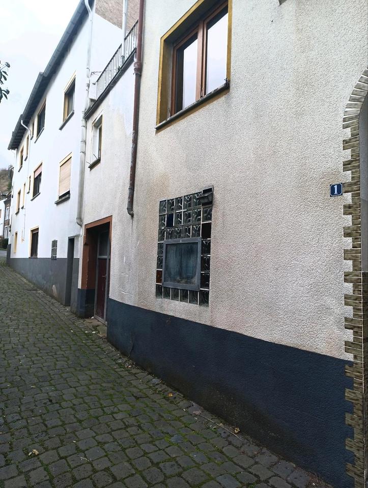 Thumbnail-Ehemaliges. Winzerhaus mit 3 Appartement