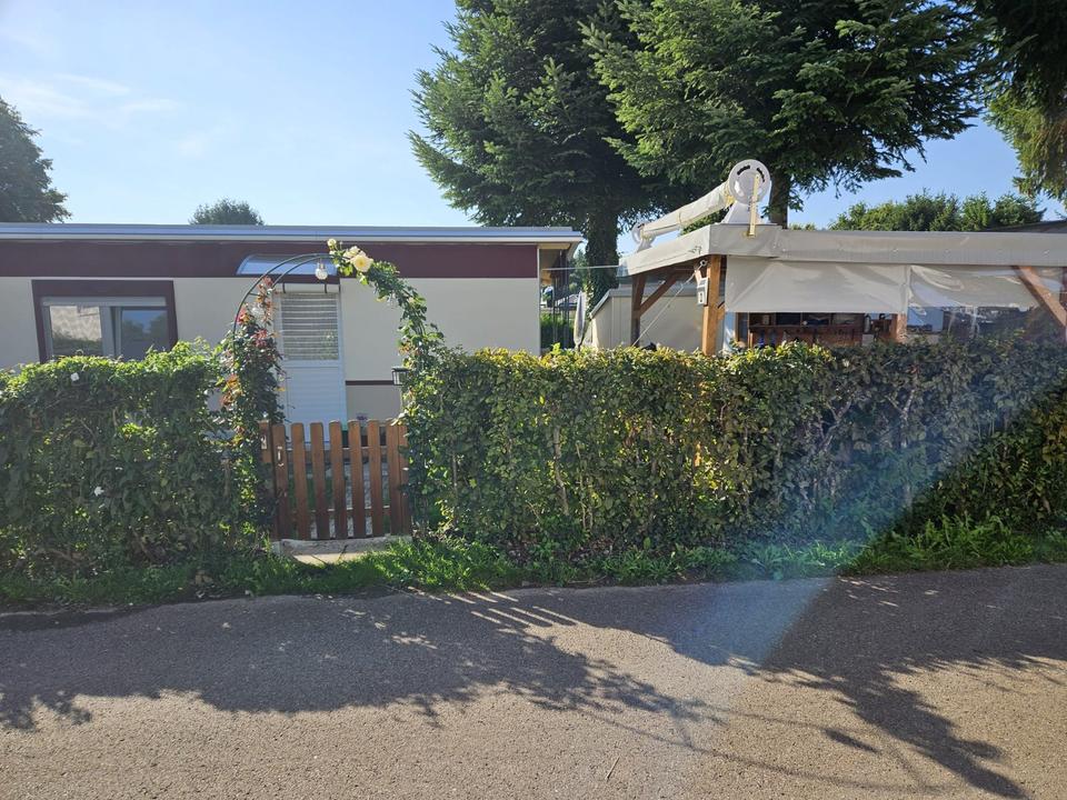 Thumbnail-Dauerzelt mit zwei Karport ,boden platte neue, u .Gerätezelt