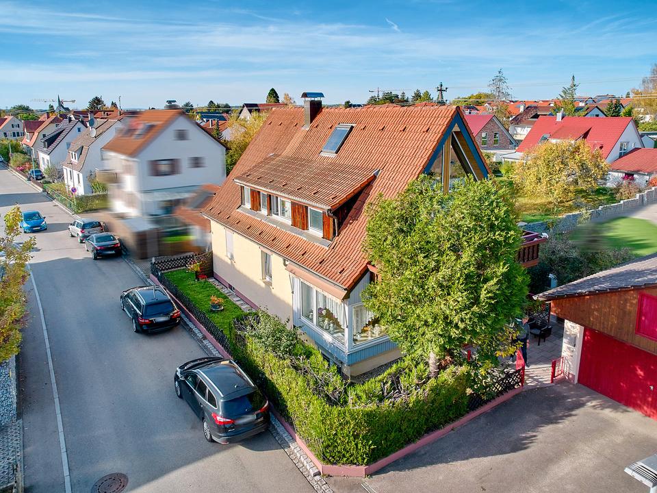 Thumbnail-3-Zimmer-Wohnung mit Balkon und großzügiger Terrasse (auf Wunsch komplett mit Möbeln)