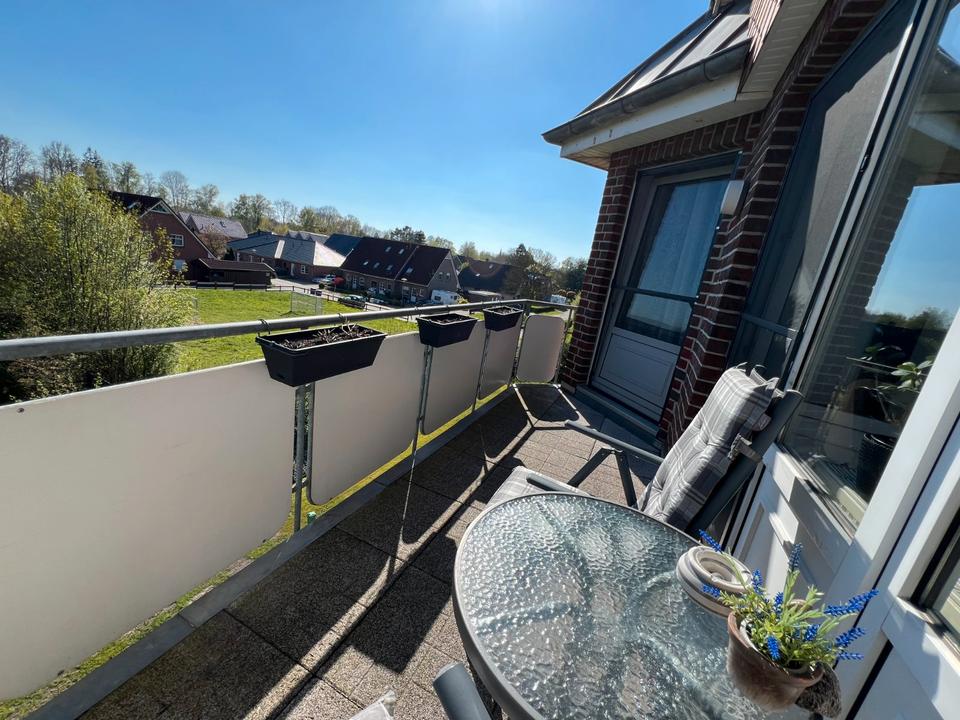 Thumbnail-Entspanntes Wohnen in Leer-Loga: Helle 2-Zimmer-Wohnung mit großem Balkon